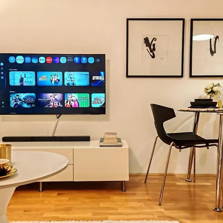 Center 2 Апартаменты Скопье